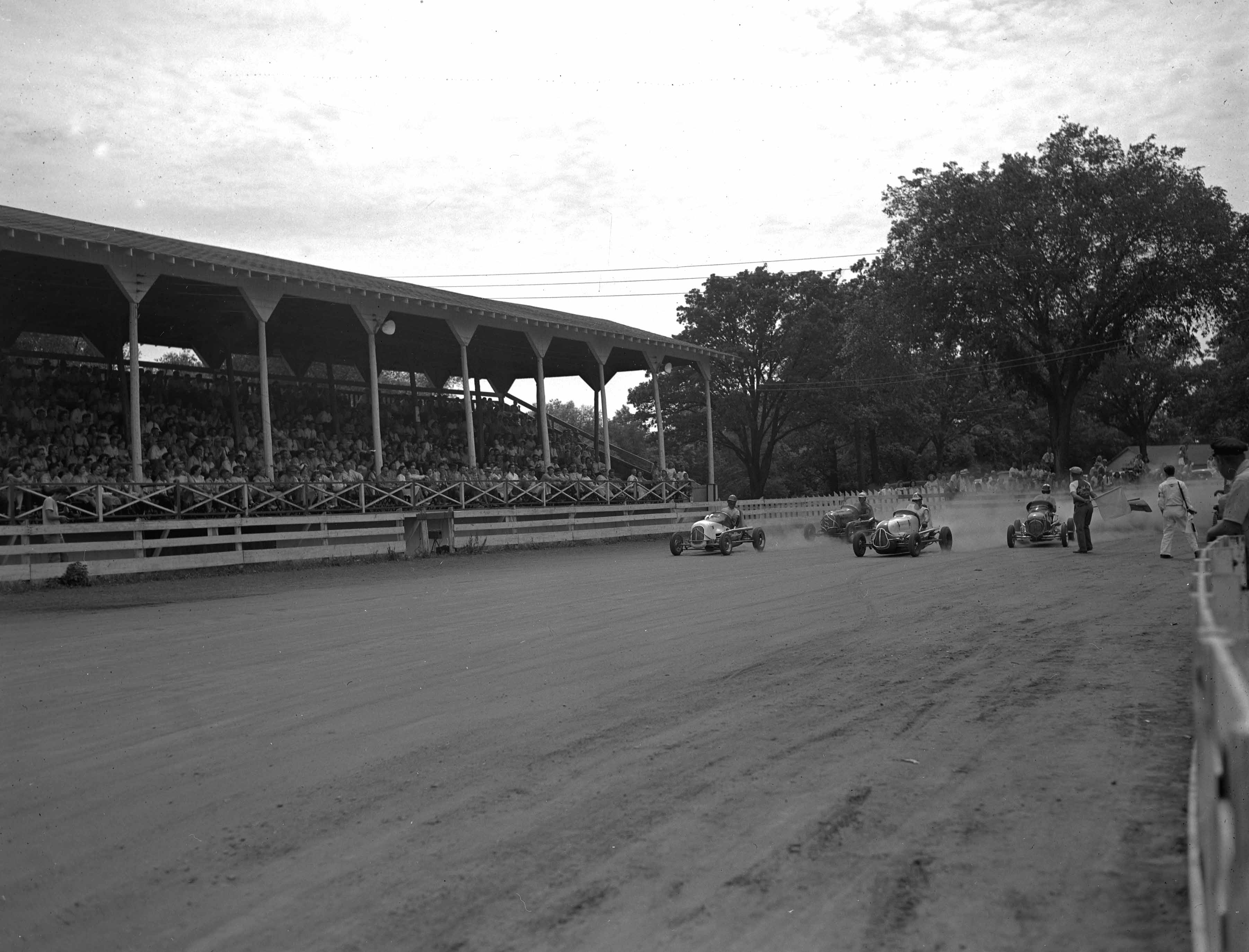 united midget racing association spank my daught video